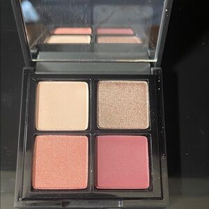 Glo Skin Beauty Quad Eyeshadow - Nude, Bronze, Coral, Rose